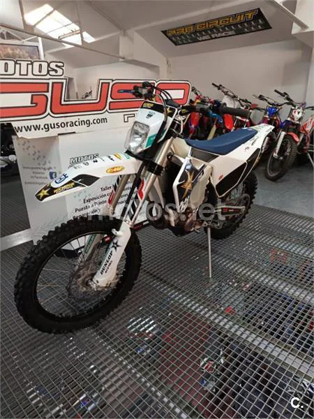 Husqvarna FC 350 – Vista 5