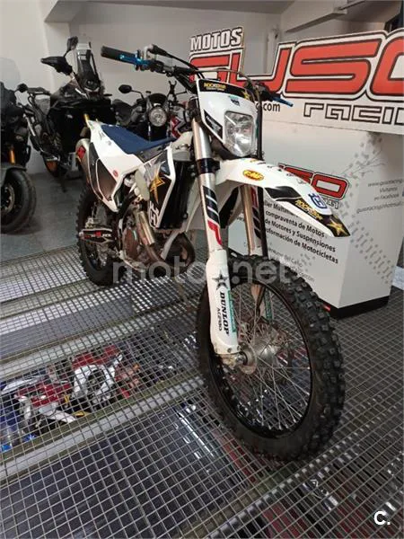 Husqvarna FC 350 – Vista 6