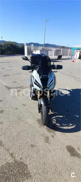 Honda X-ADV – Vista 10