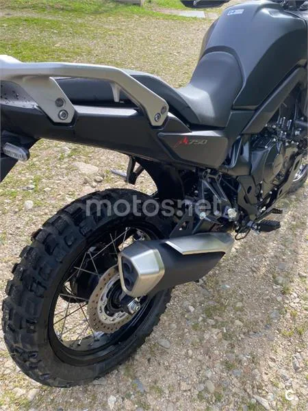 Honda XL 750 Transalp – Vista 11