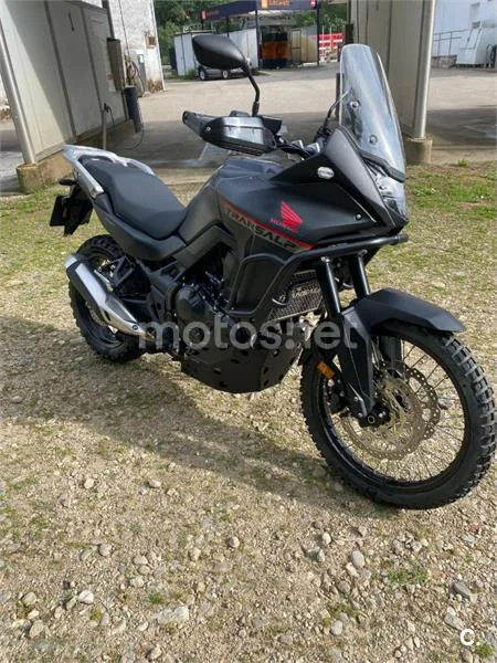 Honda XL 750 Transalp – Vista 14
