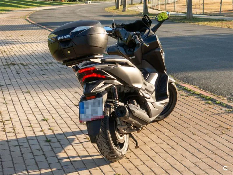 Honda Forza 125 – Vista 3