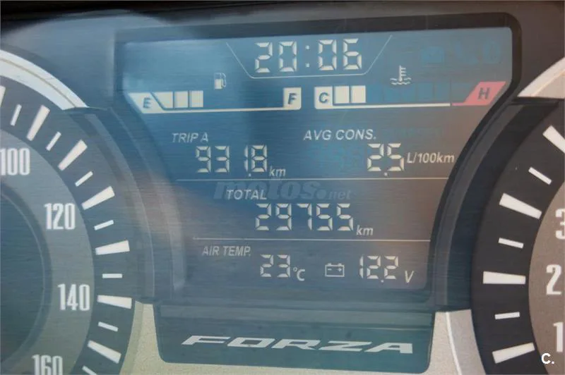 Honda Forza 125 – Vista 10
