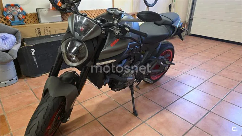 Ducati Monster – Vista 9