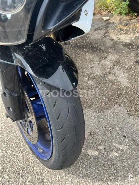 Suzuki GSX-R600 - Vista 7