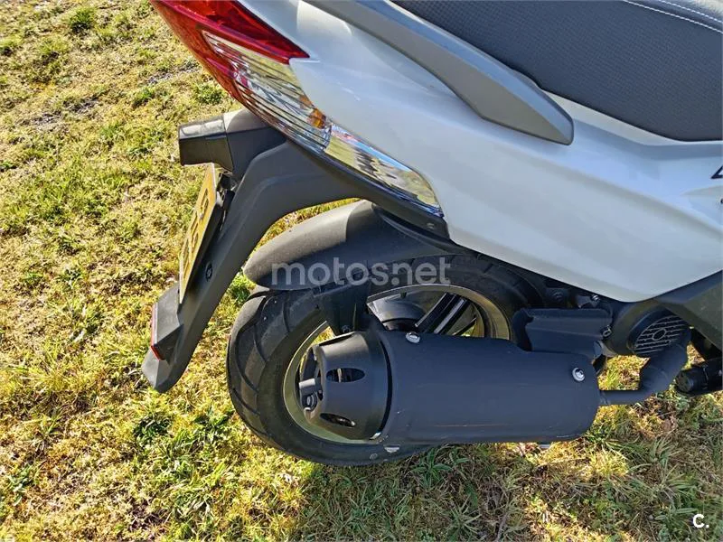 Kymco Agility City 50 – Vista 2