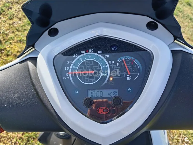 Kymco Agility City 50 – Vista 3