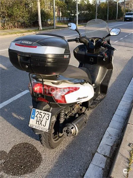Kymco Super Dink 125 – Vista 15