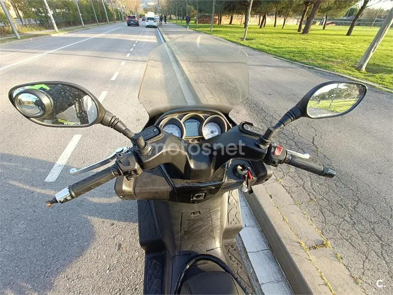 Kymco Super Dink 125 – Vista 21