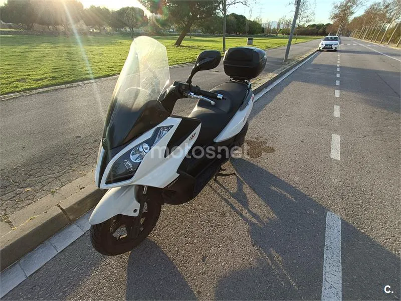 Kymco Super Dink 125 – Vista 28