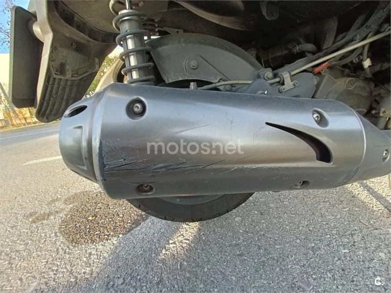 Kymco Super Dink 125 – Vista 8