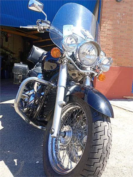 Kawasaki VN 900 Classic – Vista 4