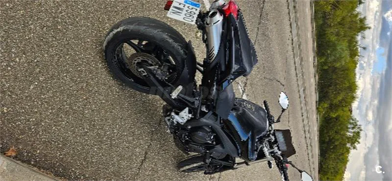 Yamaha FZ6 S2 – Vista 2