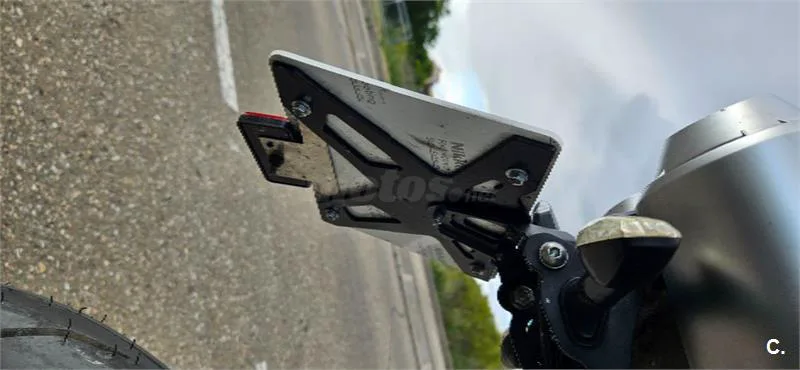 Yamaha FZ6 S2 – Vista 11