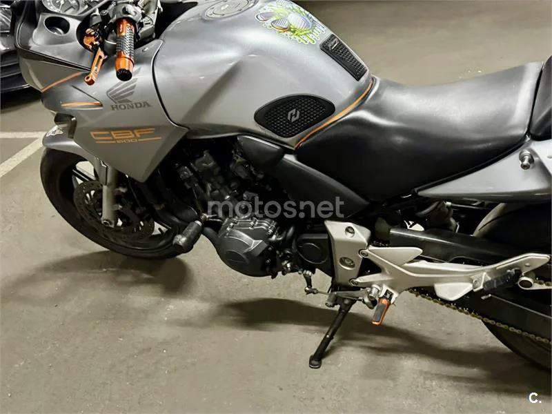 Honda CBF 600 S – Vista 3