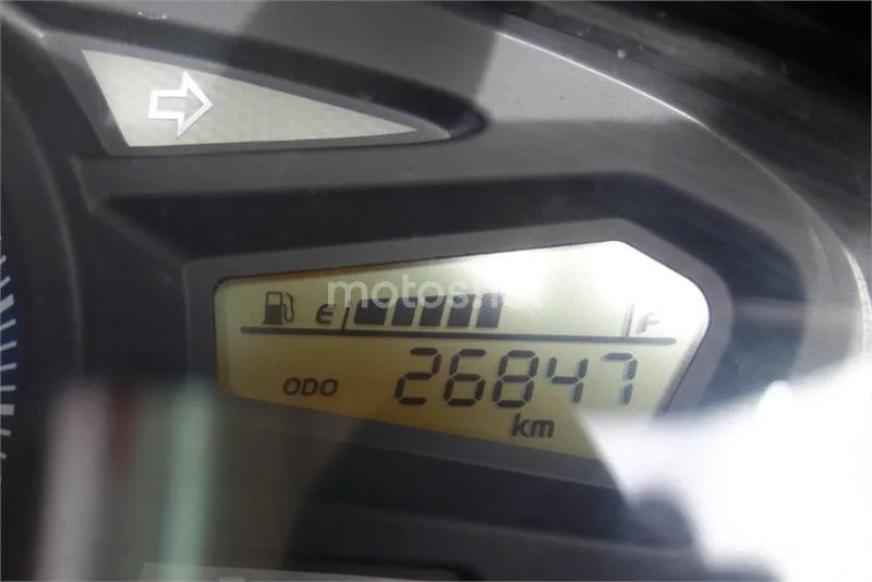 Honda PCX 125 – Vista 8