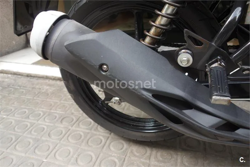 Yamaha YS125 – Vista 14