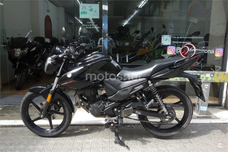 Yamaha YS125 – Vista 3