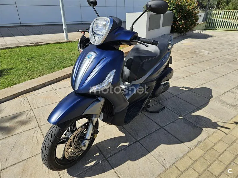 Piaggio Beverly – Vista 4