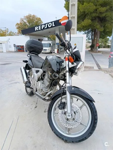Honda CBF 250 – Vista 11