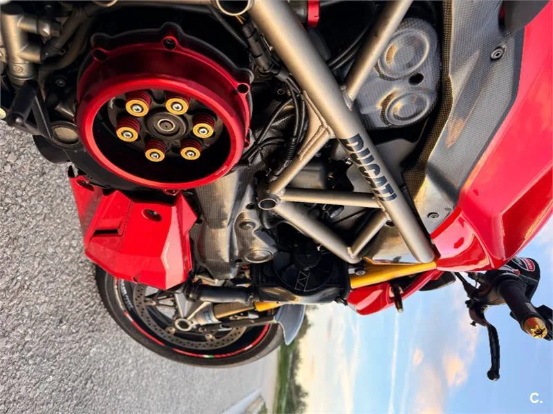 Ducati Streetfighter 1100 S 10.999 € 2010 Valencia - 2
