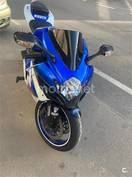 Suzuki GSX-R600 – Vista 7