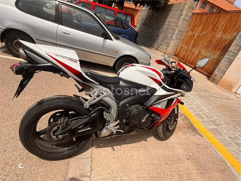 Honda CBR 600 RR – Vista 5