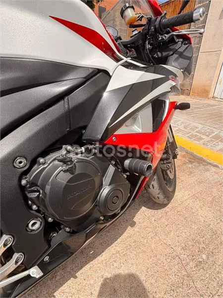 Honda CBR 600 RR – Vista 6