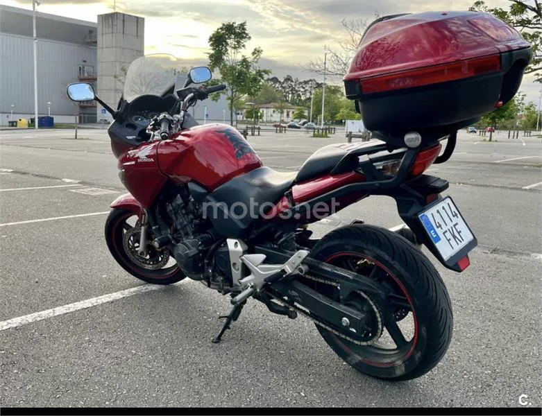 Honda CBF 600 SA – Vista 2