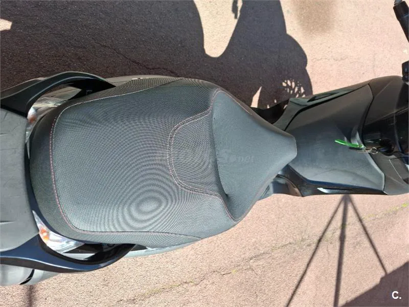 Piaggio Beverly 300 – Vista 6