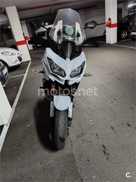 Kawasaki Versys – Vista 5