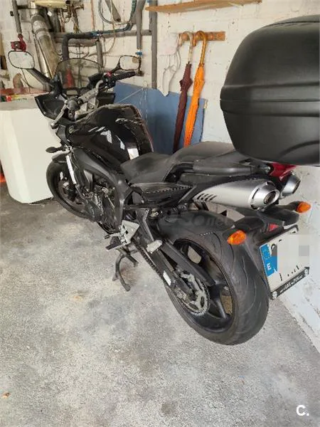 Yamaha FZ6 Fazer S2 – Vista 3