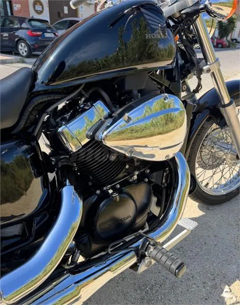 Honda VT 750 C Shadow – Vista 7