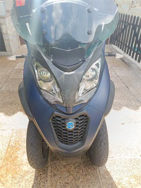 Piaggio MP3 – Vista 3