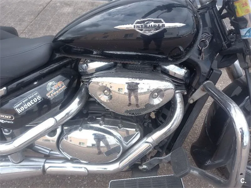 Suzuki Intruder C800 Volusia – Vista 6