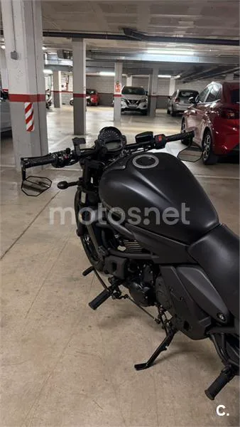 Kawasaki Vulcan S – Vista 6