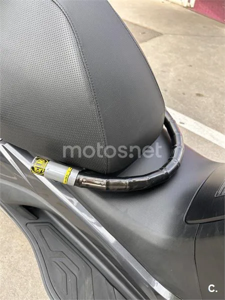 Kymco Super Dink 350 – Vista 11