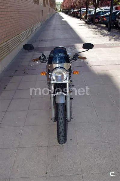Royal Enfield Continental GT 535 – Vista 6