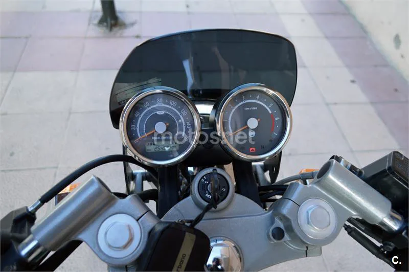 Royal Enfield Continental GT 535 – Vista 7