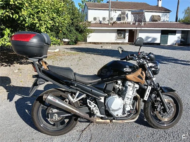 Suzuki Bandit 650 – Vista 4