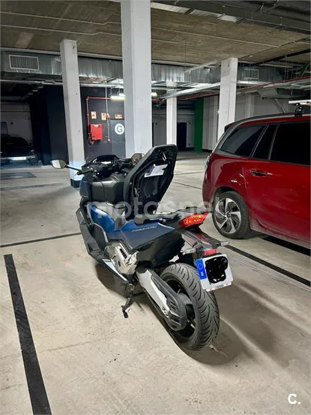 Honda Forza 750 – Vista 4