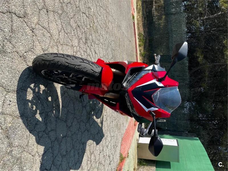 Honda CBR 500 R – Vista 4