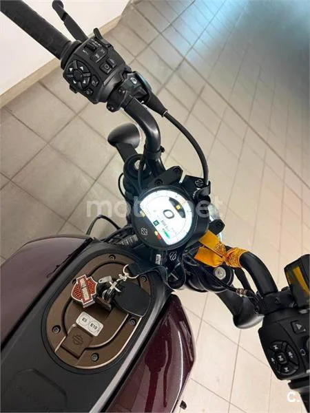 Harley-Davidson Sportster S – Vista 8