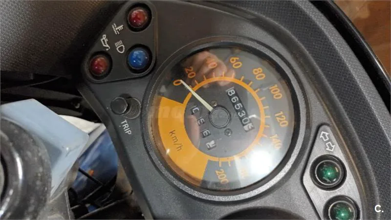 Kawasaki KLE500 – Vista 8