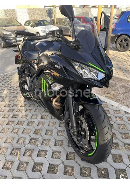 Kawasaki Ninja 650 – Vista 5