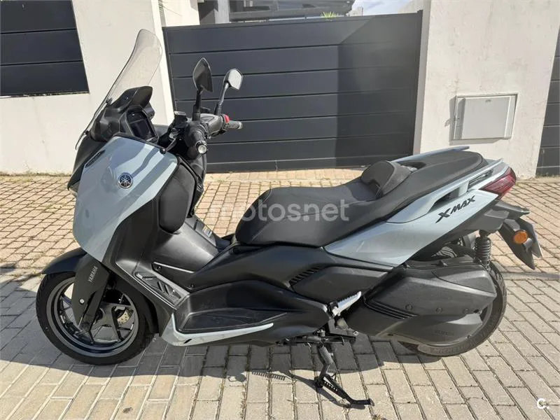 Yamaha XMAX 300 – Vista 3
