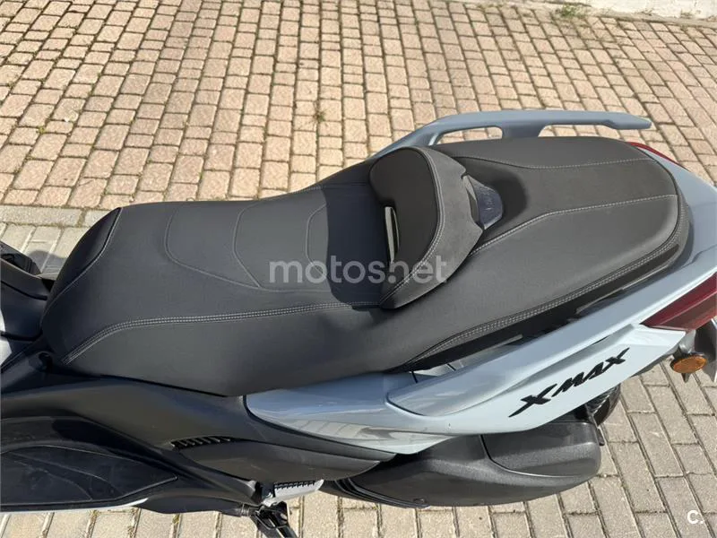 Yamaha XMAX 300 – Vista 7