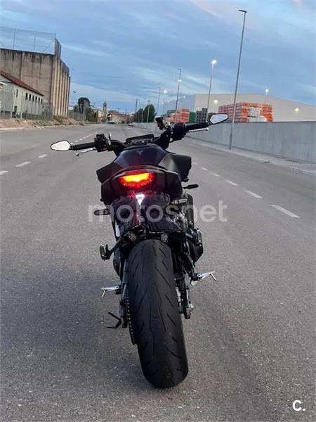 Yamaha MT-09 – Vista 5