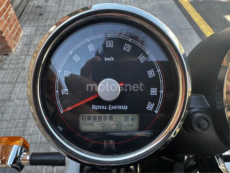 Royal Enfield Interceptor 650 – Vista 4
