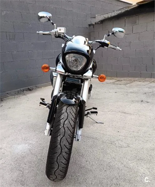 Suzuki Intruder M800 – Vista 2